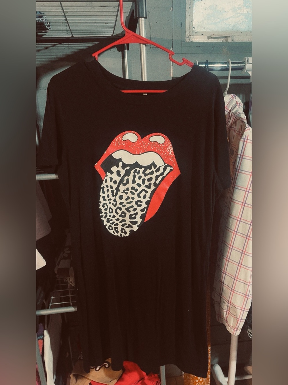 Black Long-Sleeve Graphic Tee Dress with Red Leopard Tongue